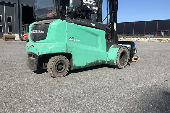 Mitsubishi FB35N 22 of 27