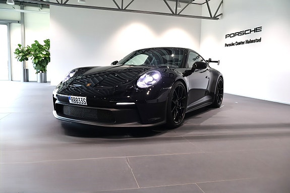 Porsche 911 GT3 2 of 18
