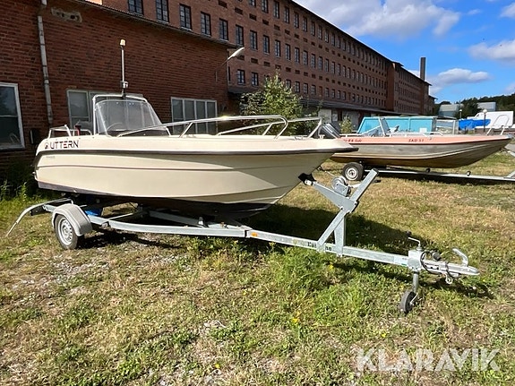 Motorbåt Uttern 4602 Mercury 40 4 of 6