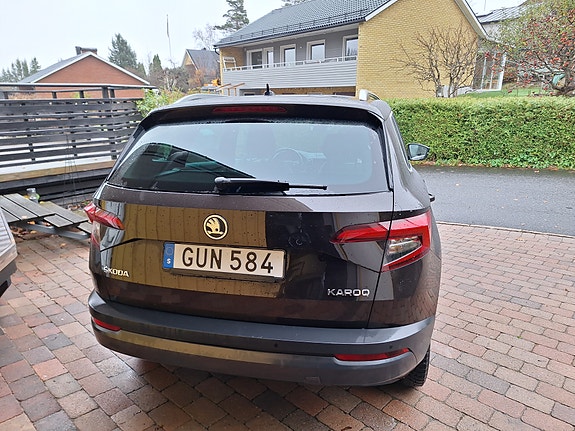 Skoda Karoq 3 of 4