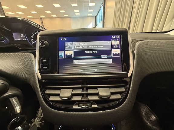 Peugeot 2008 12 of 14