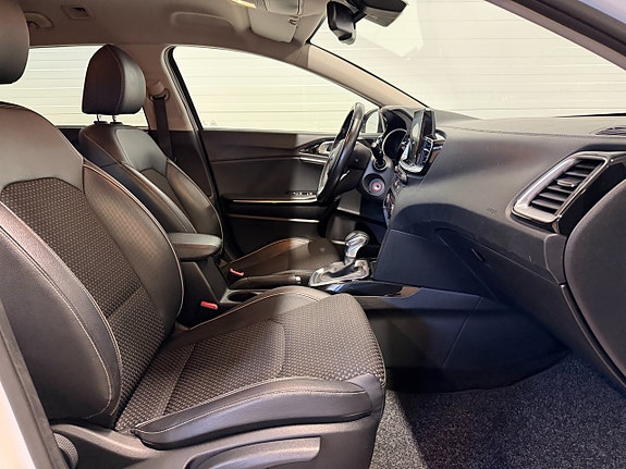 Kia Ceed 12 of 21