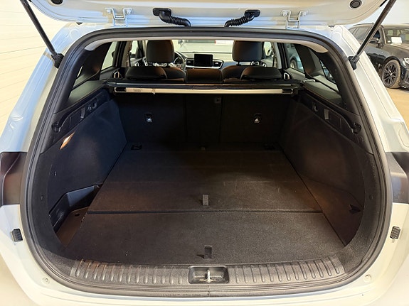 Kia Ceed 10 of 21