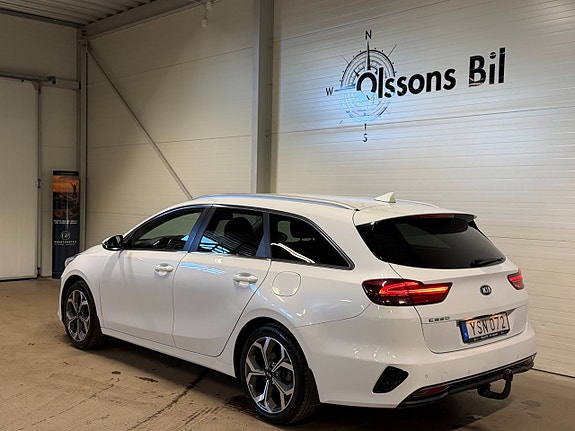 Kia Ceed 4 of 21