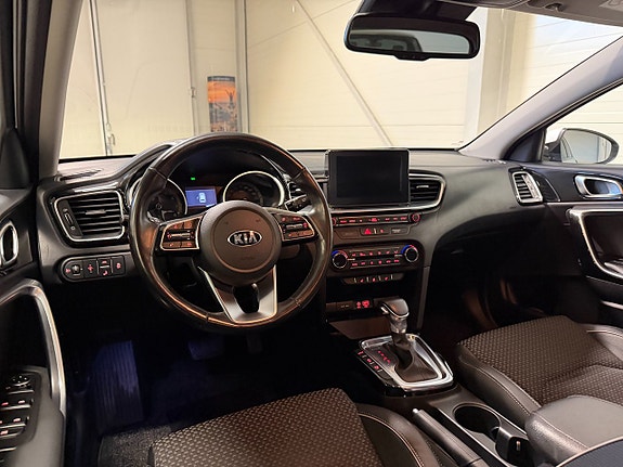 Kia Ceed 14 of 21