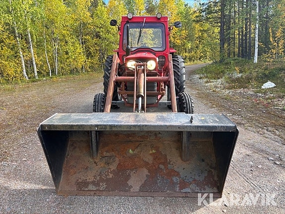 Veterantraktor Massey Ferguson 165 2 of 6