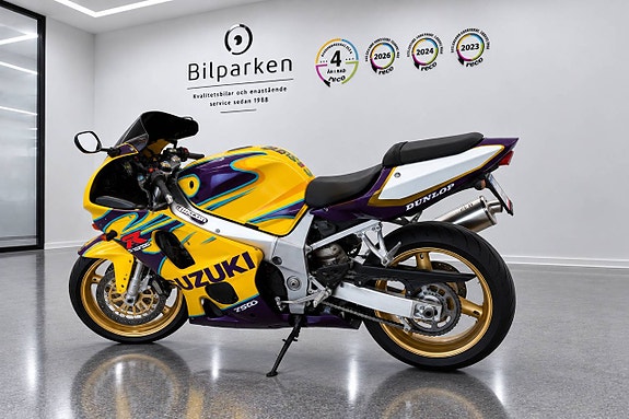 Suzuki GSX-R 600 Alstare Special Edition "Corona" 5 of 6