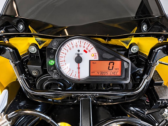 Suzuki GSX-R 600 Alstare Special Edition "Corona" 6 of 6