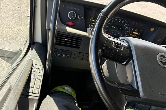 VOLVO FH540 15 of 27