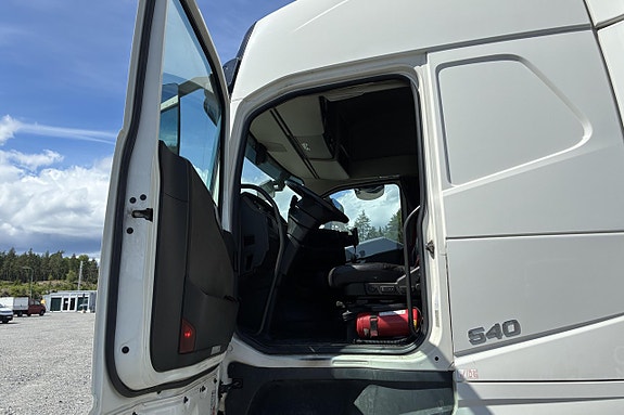 VOLVO FH540 6 of 27