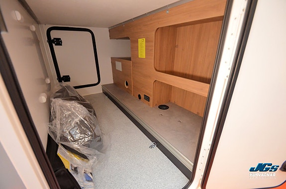 CHALLENGER 287 Graphite Edition M27 - Ford Transit 2.0L 165 HK Automat 10 of 10