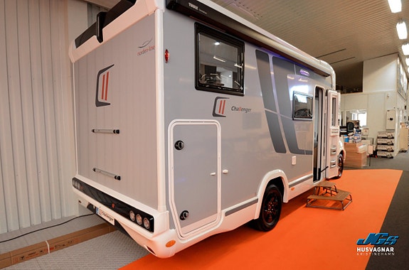 CHALLENGER 287 Graphite Edition M27 - Ford Transit 2.0L 165 HK Automat 2 of 10