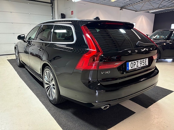 Volvo V90 5 of 10