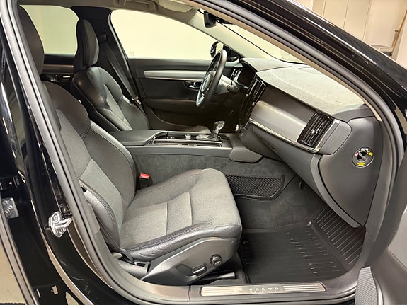 Volvo V90 8 of 10