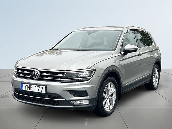 Volkswagen Tiguan 16 of 24