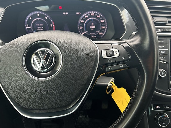 Volkswagen Tiguan 19 of 24