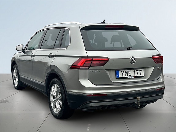 Volkswagen Tiguan 5 of 24