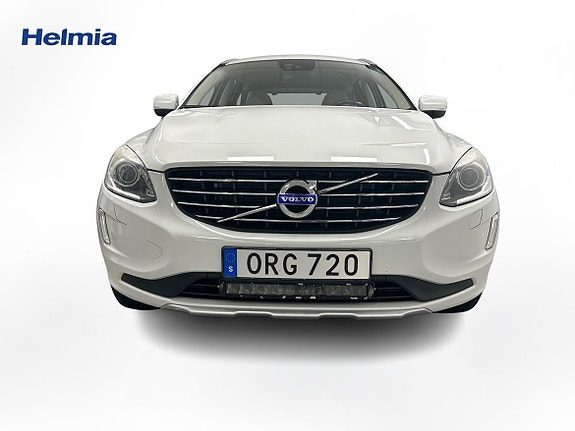 Volvo XC60 2 of 9