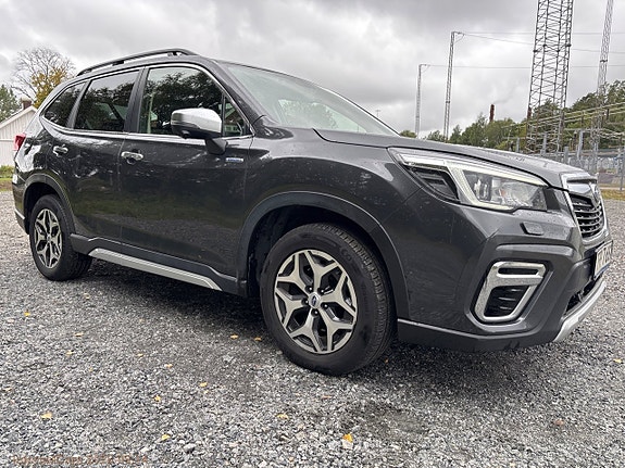 Subaru Forester 3 of 30