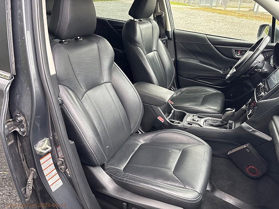 Subaru Forester 16 of 30