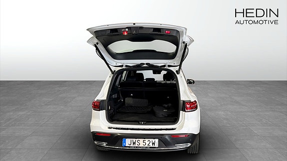 Mercedes-Benz EQB300 6 of 9