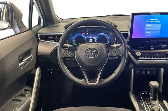 Toyota Corolla Cross 11 of 21
