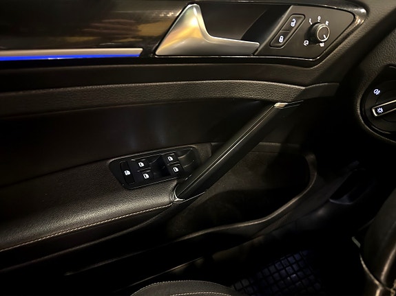Volkswagen Golf I 23 of 29