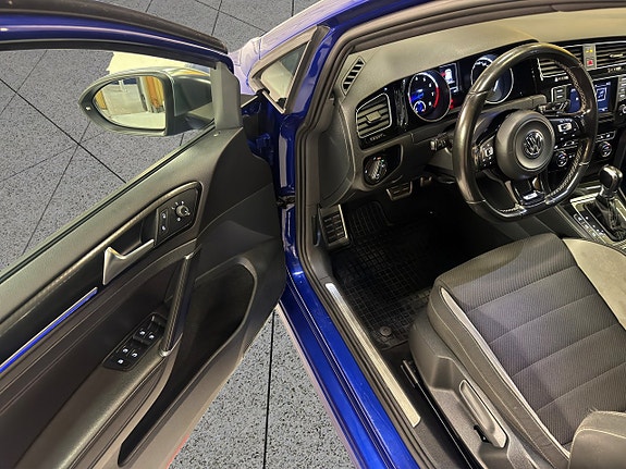 Volkswagen Golf I 14 of 29