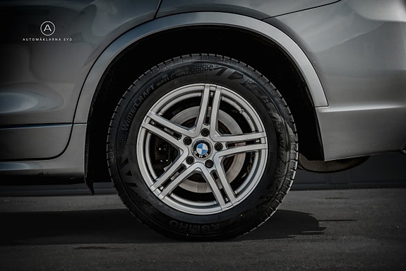 BMW X3 18 of 21