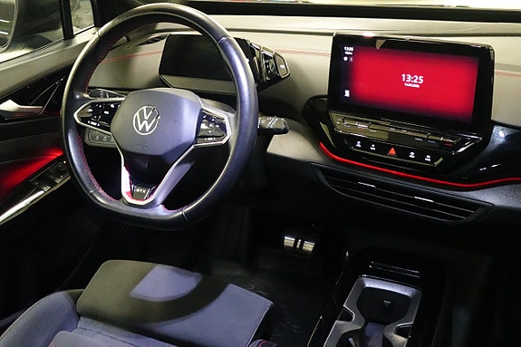 Volkswagen ID.4 GTX 8 of 28