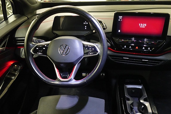 Volkswagen ID.4 GTX 7 of 28