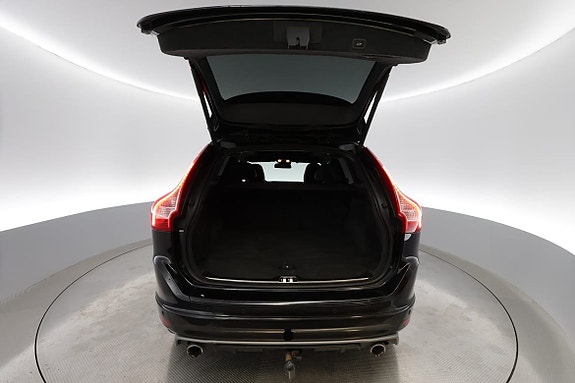 Volvo XC60 17 of 20