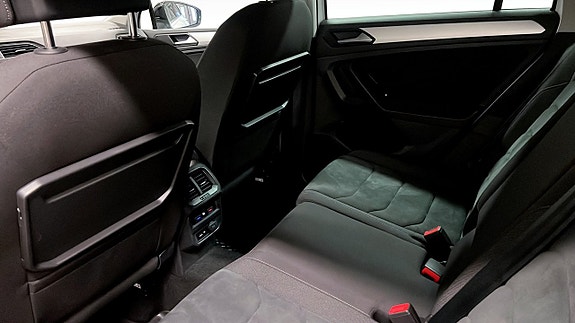 Volkswagen Tiguan 11 of 25