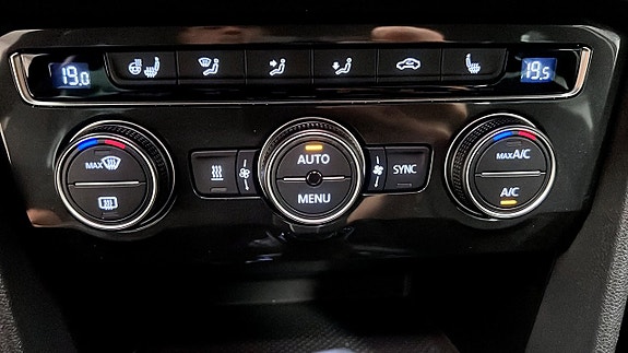 Volkswagen Tiguan 24 of 25