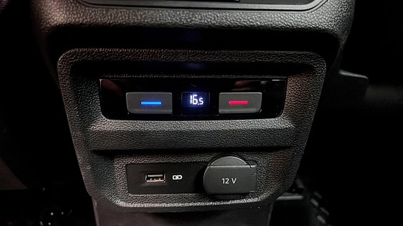 Volkswagen Tiguan 22 of 25