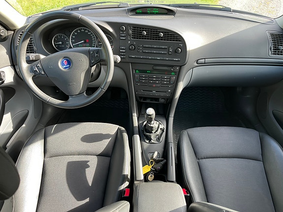Saab 9-3 11 of 16