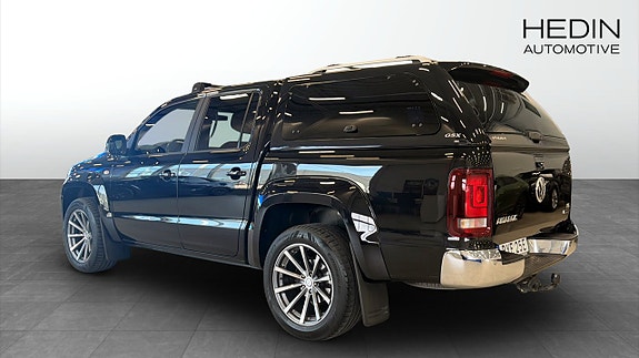 Volkswagen Amarok 2 of 11