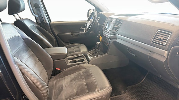 Volkswagen Amarok 3 of 11