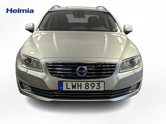 Volvo V70 3 of 10