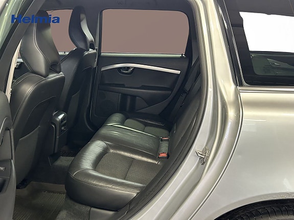 Volvo V70 9 of 10