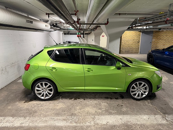 Seat Ibiza 3 of 12