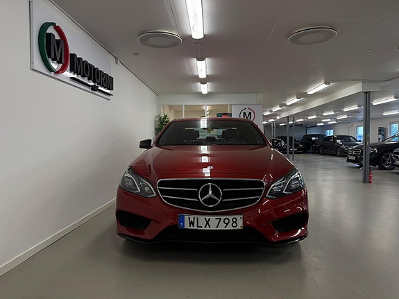Mercedes-Benz E220 3 of 27