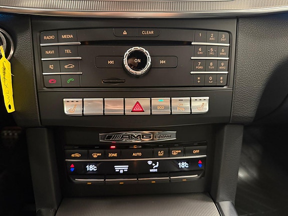 Mercedes-Benz E220 26 of 27