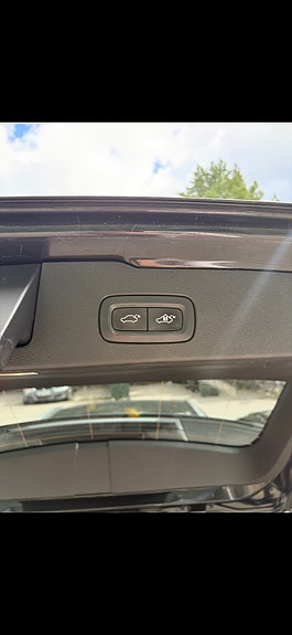 Volvo V60 7 of 13