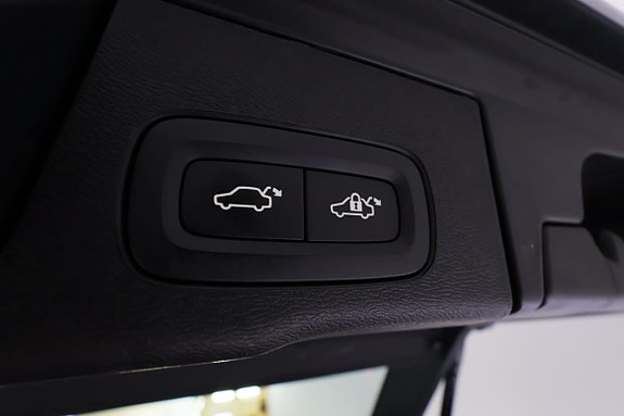 Volvo XC60 24 of 28