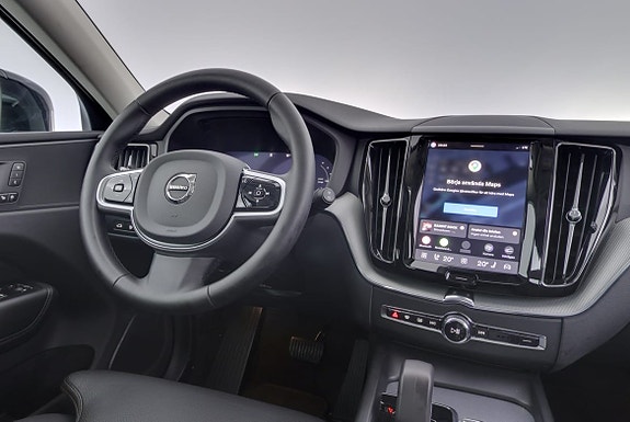 Volvo XC60 8 of 28