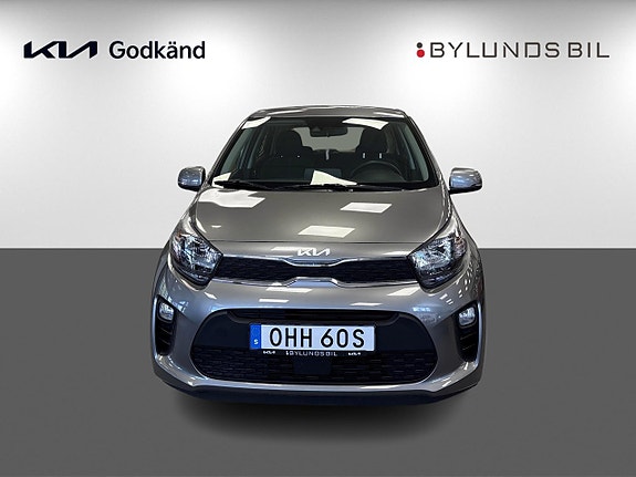 Kia Picanto 2 of 16