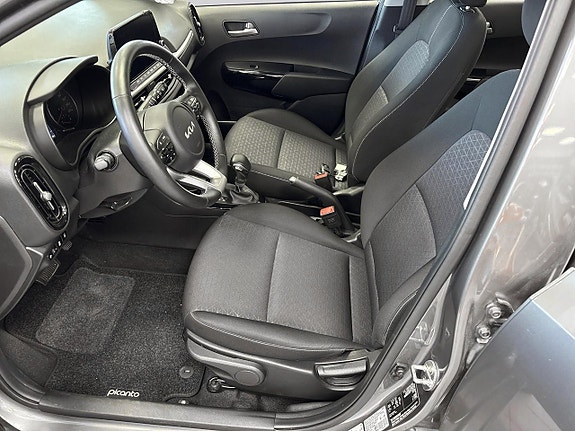 Kia Picanto 8 of 16