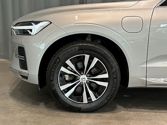 Volvo XC60 7 of 19