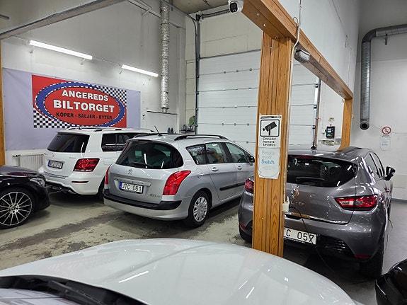 Peugeot 308 SW 6 of 15